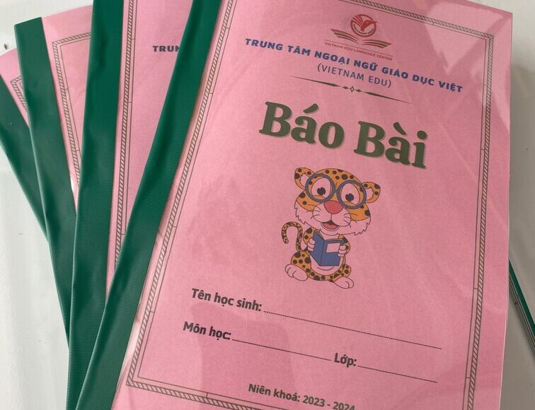 Cấp "Sổ hồng" cho các bạn học viên đăng ký học tại Vietnam Edu